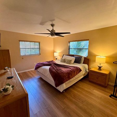 4 Bedroom Clearwater Vacation Home With Amazing Backyard Esterno foto