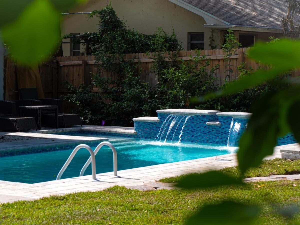 4 Bedroom Clearwater Vacation Home With Amazing Backyard Esterno foto
