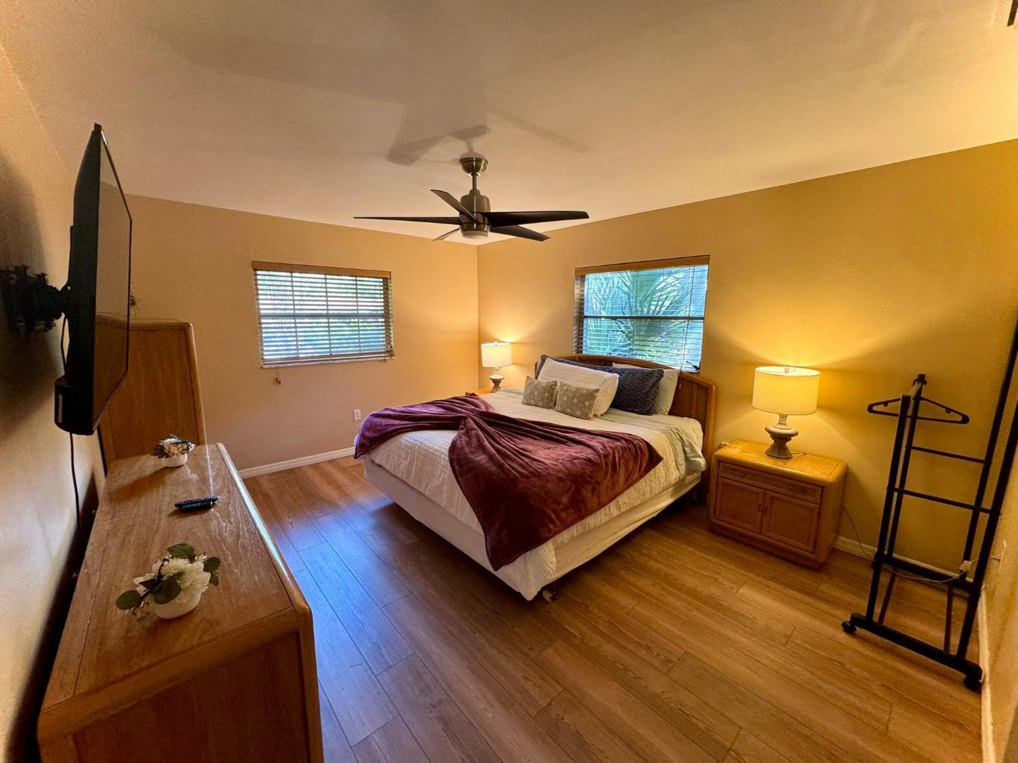 4 Bedroom Clearwater Vacation Home With Amazing Backyard Esterno foto